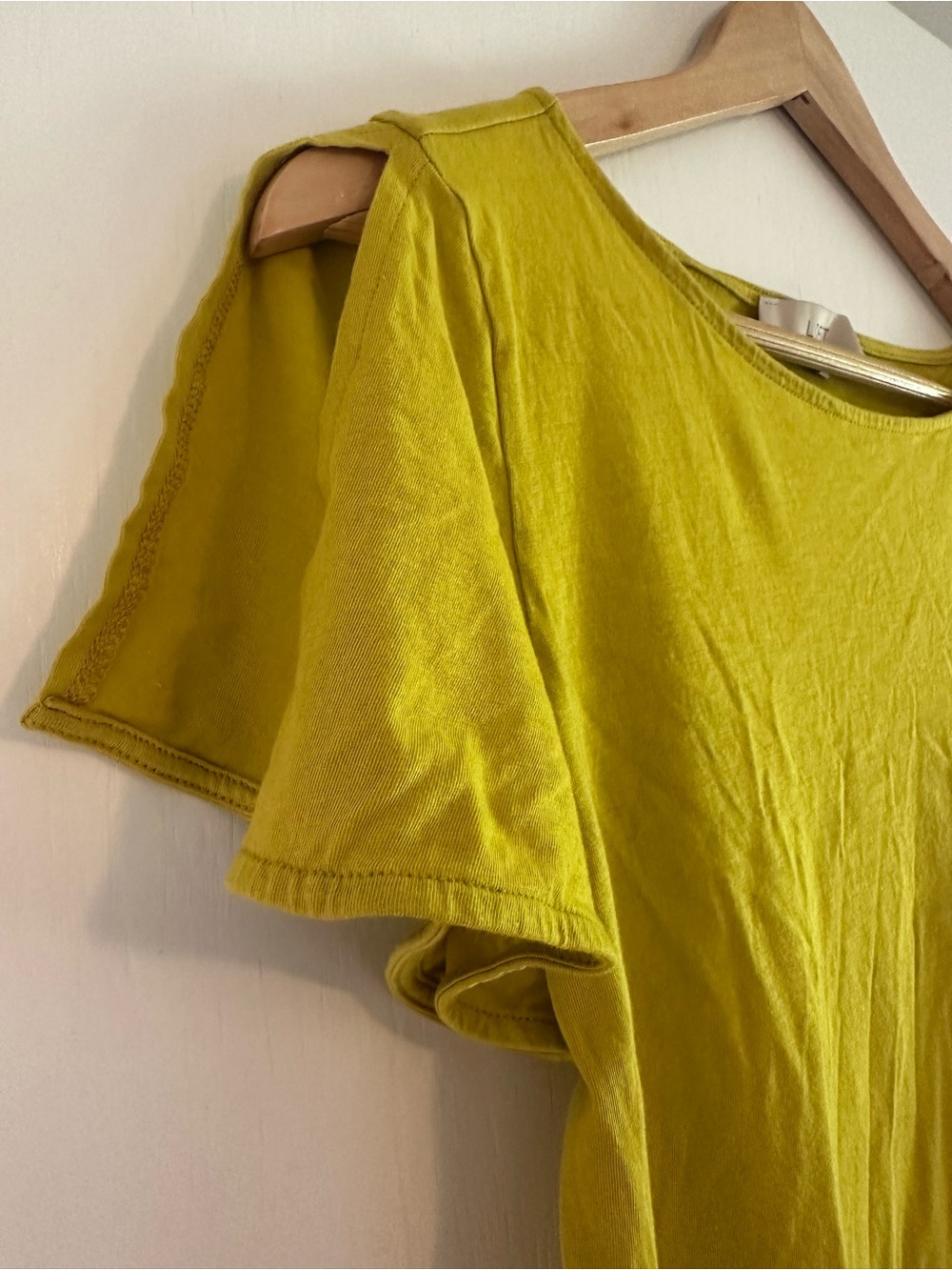 LOFT Yellow Flutter Sleeve Short Sleeve Tee Women’s Small - Picture 6 of 13